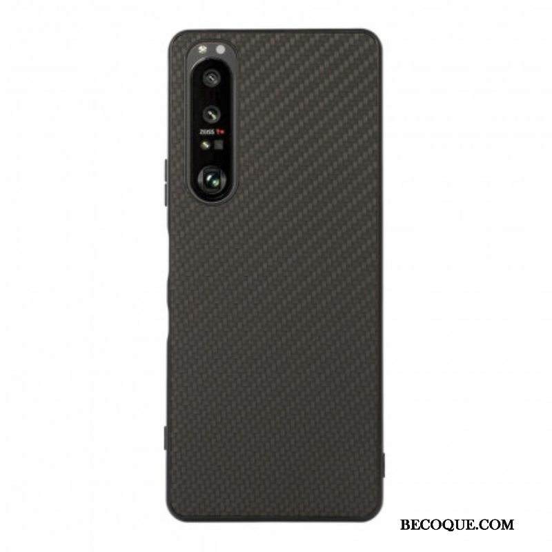 Kuori Sony Xperia 1 III Nahkavaikutteinen Hiilikuiturakenne
